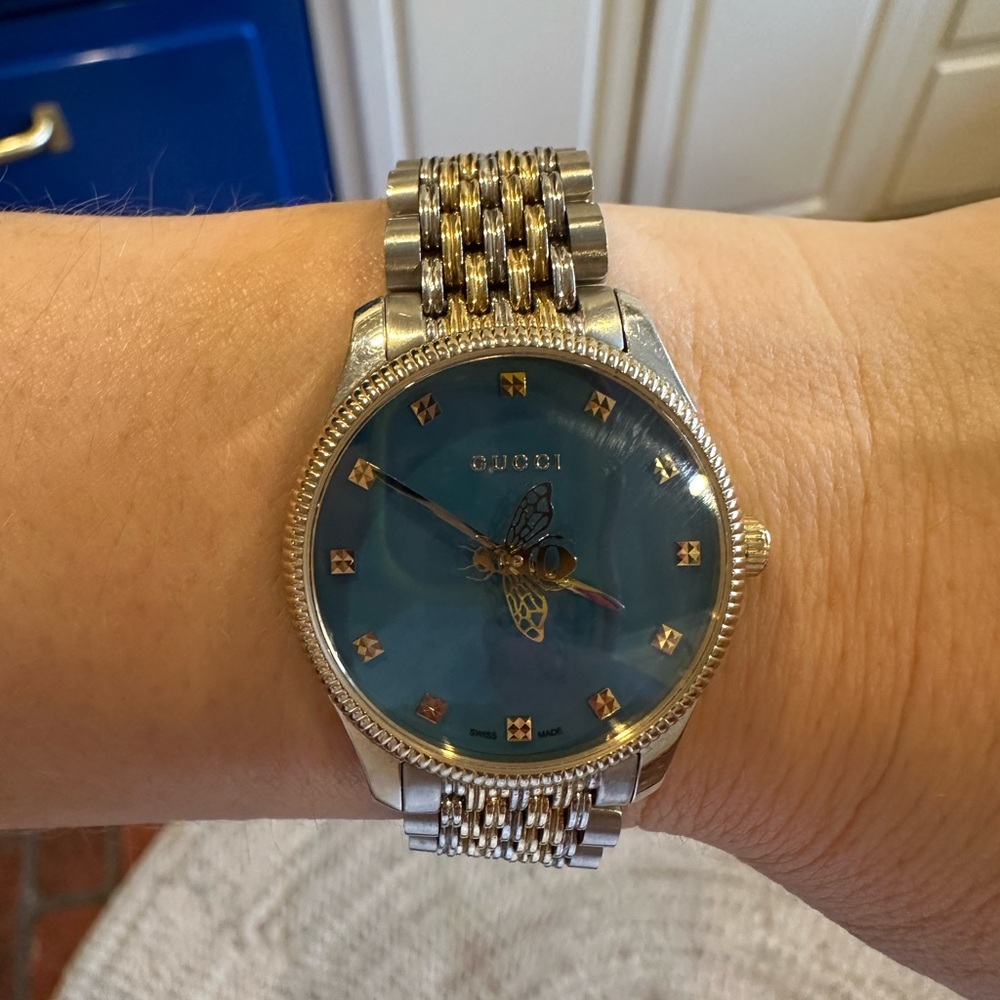 Gucci Women's Watch - Blue and Gold - Picture 2 of 4